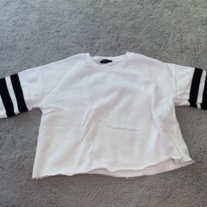 cropped crew neck